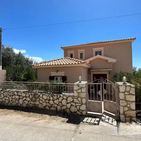 Villa Ionion Pelagos - Infinity Pool With Magnificent Sea Views! Vlachata